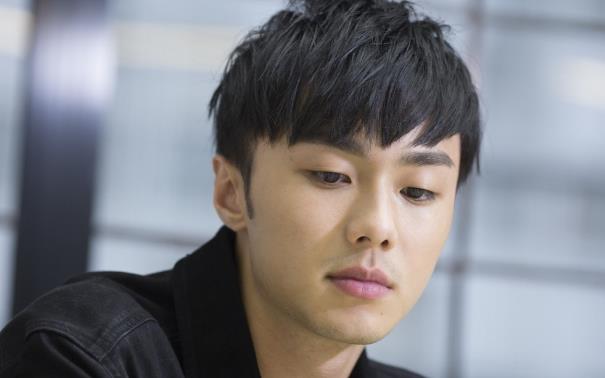 施柏宇和朴叙俊好像,施柏宇到底是哪里人