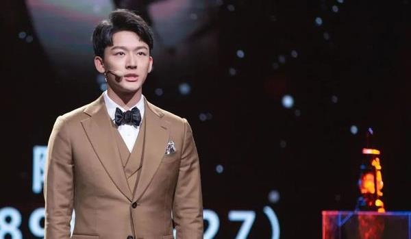 张晚意女朋友是谁,张晚意身高多少