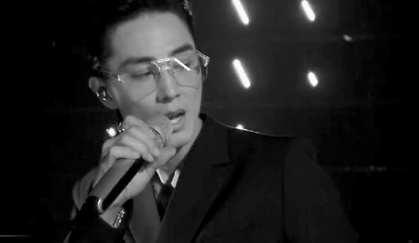 李承铉为什么和安以轩分手,李承铉组合叫什么