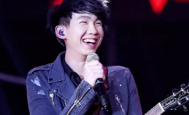 白举纲和华晨宇是什么关系,白举纲和华晨宇是一个经纪公司吗