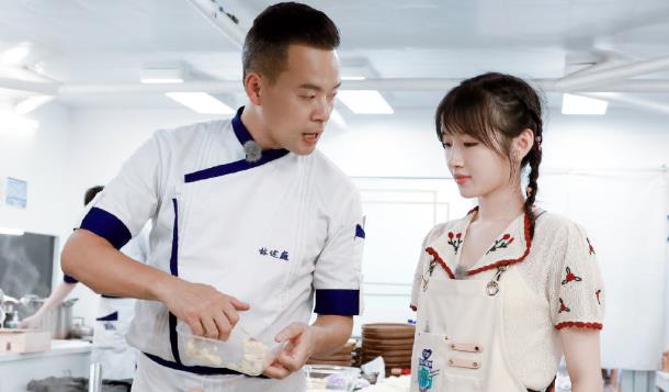 李浩菲个人资料及身高多少,李浩菲演过的电视剧