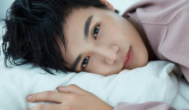 郑业成为什么叫美人师兄,郑业成是哪个公司的艺人