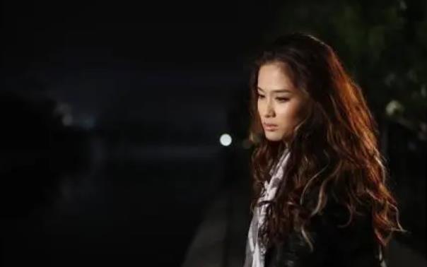 屈菁菁的男朋友是谁,屈菁菁是混血吗 屈菁菁的男朋友是谁,屈菁菁是混血吗