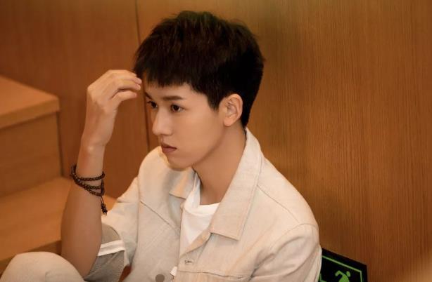 张耀和潘美烨在一起了吗,张耀和潘美烨是什么关系 张耀和潘美烨在一起了吗,张耀和潘美烨是什么关系