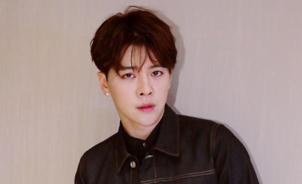 徐海乔和陈伟霆长的像,徐海乔为什么不火 徐海乔和陈伟霆长的像,徐海乔为什么不火