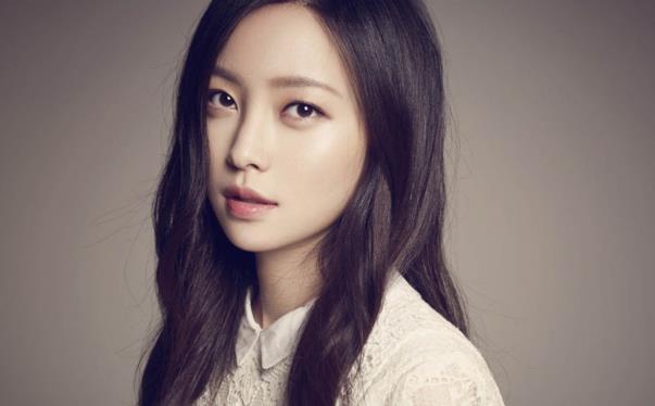 于文文个人资料简介(身高/生日/年龄),于文文的电影 于文文个人资料简介(身高/生日/年龄),于文文的电影