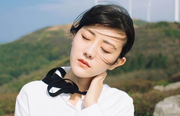 牟星为什么不红,牟星老公是翟小兴