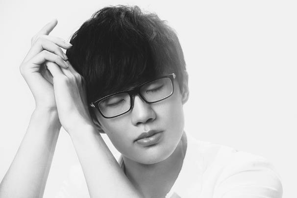 黄龄许嵩为什么分手,为什么说央视惯着许嵩 黄龄许嵩为什么分手,为什么说央视惯着许嵩