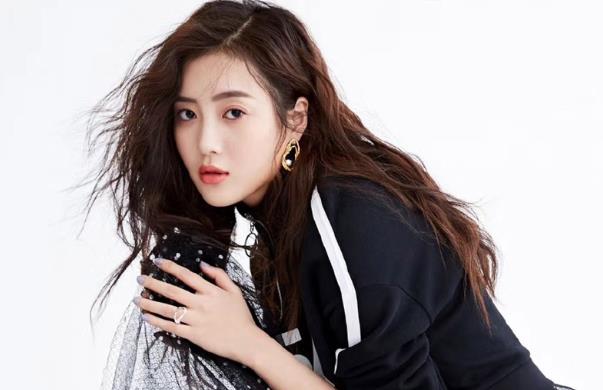 王梓薇的男友是谁,王梓薇是哪里人