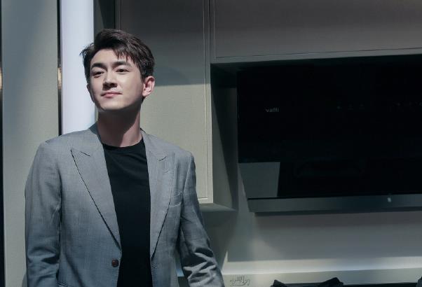 林更新与赵丽颖的关系,林更新和赵丽颖谈过恋爱吗