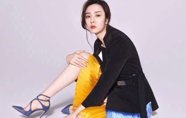 王晓晨和姜妍长得很像,王晓晨和姜妍是一个人吗 王晓晨和姜妍长得很像,王晓晨和姜妍是一个人吗