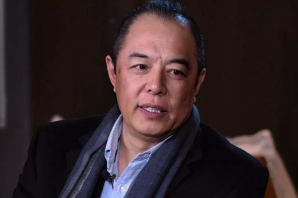 张铁林和张国立的关系,张国立和张铁林谁地位高 张铁林和张国立的关系,张国立和张铁林谁地位高