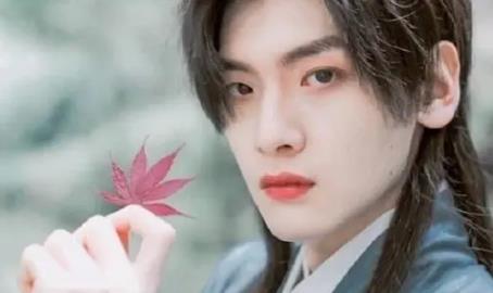 《天官赐福》角色官宣  翟潇闻出演真人版谢怜