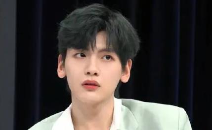 翟潇闻快乐大本营唱歌是哪一期 翟潇闻身高是多少 翟潇闻快乐大本营唱歌是哪一期 翟潇闻身高是多少