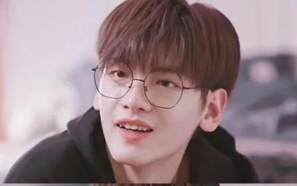 翟潇闻个人资料简介照片 翟潇闻毕业于什么学校 翟潇闻个人资料简介照片 翟潇闻毕业于什么学校