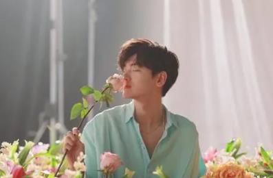 翟潇闻个人资料简介照片 翟潇闻毕业于什么学校 翟潇闻个人资料简介照片 翟潇闻毕业于什么学校