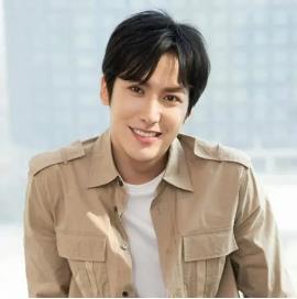 赖艺个人资料简介照片 赖艺是谁旗下的艺人2021 赖艺个人资料简介照片 赖艺是谁旗下的艺人2021