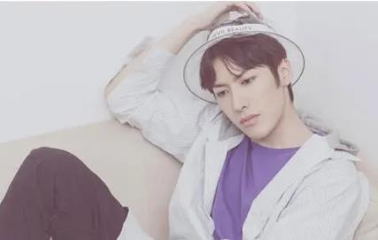 赖艺在铠甲勇士里演谁  赖艺是混血吗2021