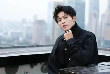 张哲瀚在1921里演谁 张哲瀚在演员请就位第几期揭秘 张哲瀚在1921里演谁 张哲瀚在演员请就位第几期揭秘