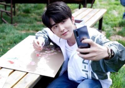 张新成真名叫什么 张新成真实身高多少2021