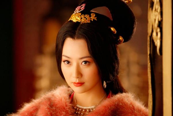 白冰和金喜善长得好像,金喜善和白冰哪个漂亮 白冰和金喜善长得好像,金喜善和白冰哪个漂亮