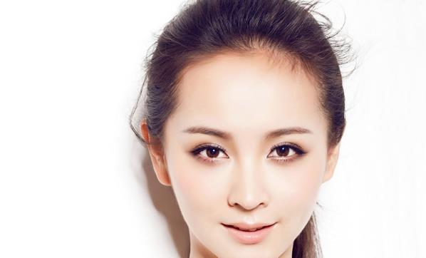 邓莎的老公是谁,邓莎的老公是军人吗