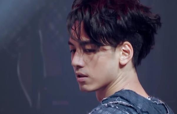 刘迦和杨洋是同学吗,刘迦和杨洋关系好吗