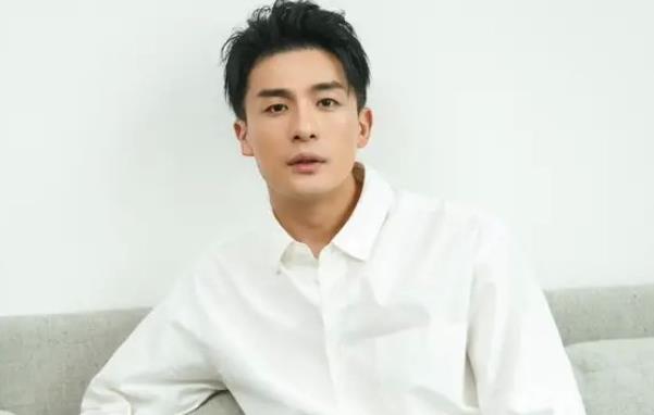 孙艺洲和欧豪长得好像,欧豪孙艺洲是同一人吗 孙艺洲和欧豪长得好像,欧豪孙艺洲是同一人吗