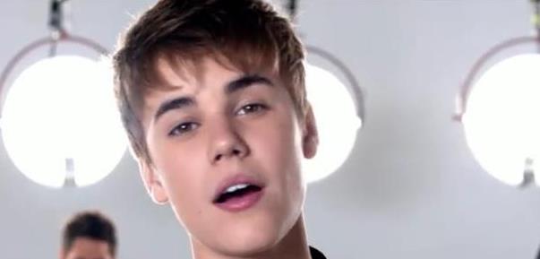 比伯个人资料简介及生日,贾期汀比伯的歌曲 比伯个人资料简介及生日,贾期汀比伯的歌曲