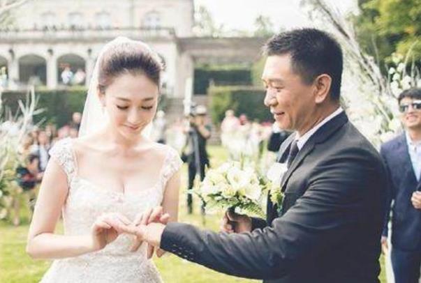 李小冉为什么叫园长,李小冉现任老公多少岁