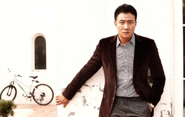 胡军的妻子是谁,胡军结婚时间