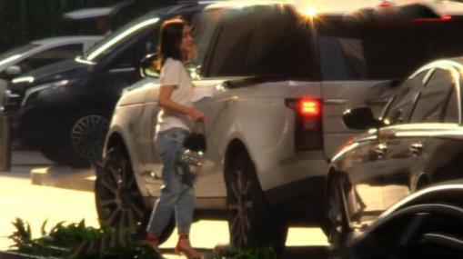 曹云金新恋情曝光 疑似婚内出轨已获家母认可 曹云金新恋情曝光 疑似婚内出轨已获家母认可