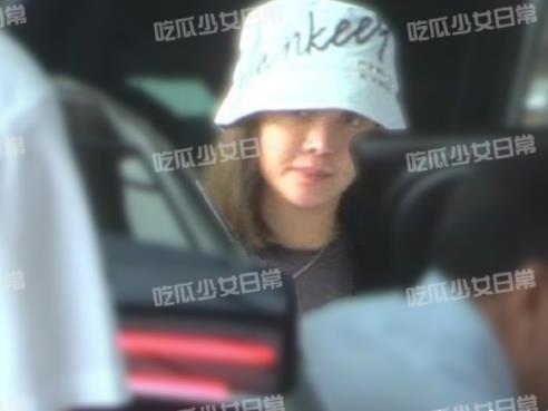 曹云金新恋情曝光 疑似婚内出轨已获家母认可 曹云金新恋情曝光 疑似婚内出轨已获家母认可