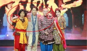 为什么要孤立柳岩 柳岩被半个娱乐圈孤立是怎么回事 为什么要孤立柳岩 柳岩被半个娱乐圈孤立是怎么回事