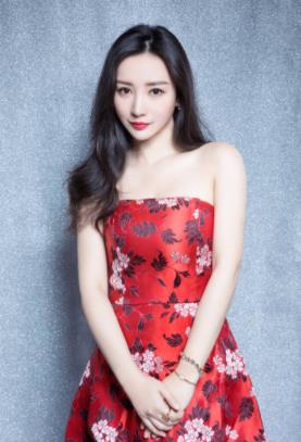 为什么要孤立柳岩 柳岩被半个娱乐圈孤立是怎么回事 为什么要孤立柳岩 柳岩被半个娱乐圈孤立是怎么回事