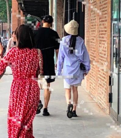 魏大勋否认恋情 爆与杨幂穿情侣鞋逛街过七夕 魏大勋否认恋情 爆与杨幂穿情侣鞋逛街过七夕