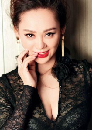 宁静最长睫毛挑战具体详情介绍 网友直呼我酸了 宁静最长睫毛挑战具体详情介绍 网友直呼我酸了