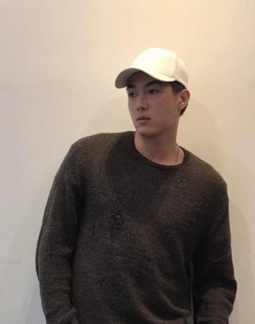 萧亚轩公布恋情怎么回事 男友与其相差16岁 萧亚轩公布恋情怎么回事 男友与其相差16岁