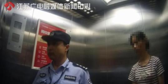 保姆殴打两岁男童怎么回事 事件始末详情曝光 保姆殴打两岁男童怎么回事 事件始末详情曝光