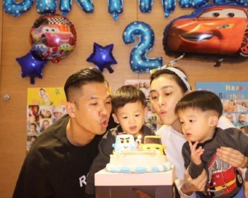 范玮琪下巴缝15针 下巴受伤为什么反遭猜测怀孕 范玮琪下巴缝15针 下巴受伤为什么反遭猜测怀孕