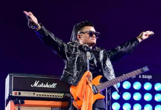 马云再现朋克造型什么情况 揭露马云不为人知的一面