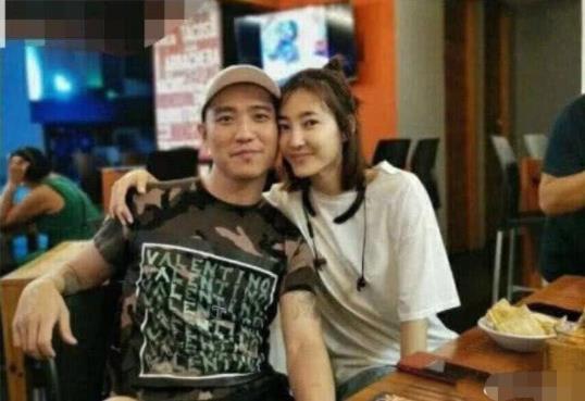 王丽坤新恋情什么情况 王丽坤新男友正面照曝光