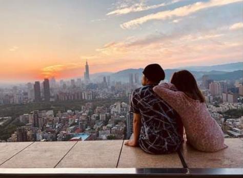 周杰伦告白昆凌 意外揭露两人恋爱经过