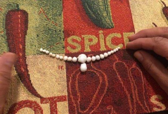 吃牡蛎吐48颗珍珠什么情况 具体详情爆光吓坏众人 吃牡蛎吐48颗珍珠什么情况 具体详情爆光吓坏众人