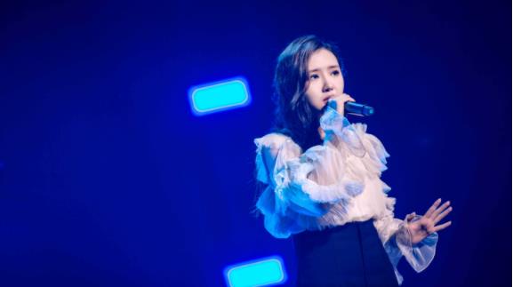 许嵩否认与刘美麟恋情什么情况 刘美麟详细资料曝光 许嵩否认与刘美麟恋情什么情况 刘美麟详细资料曝光