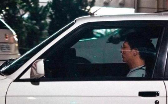 邱泽回应张钧甯恋情称在追求 张钧甯出席活动并无回应