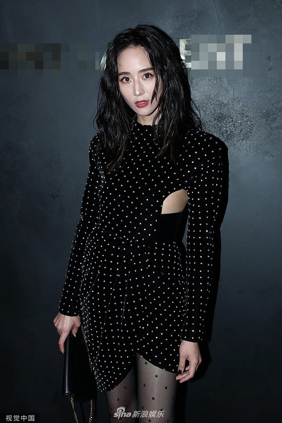 邱泽回应张钧甯恋情称在追求 张钧甯出席活动并无回应