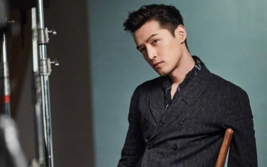 胡歌现身民政局什么情况 胡歌和谁结婚是杨幂还是薛佳凝