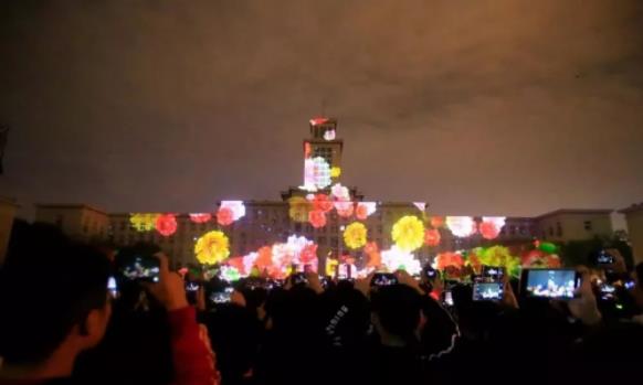 南开大学灯光秀什么情况 百年南大点亮全球 南开大学灯光秀什么情况 百年南大点亮全球