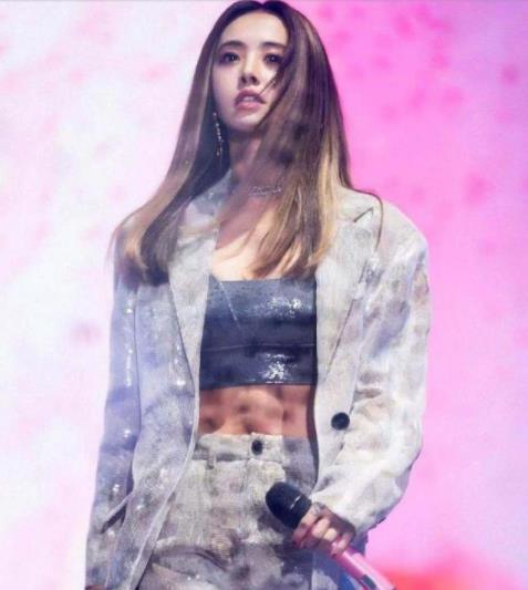 蔡依林阿信跳舞 现场画面曝光引粉丝尖叫 蔡依林阿信跳舞 现场画面曝光引粉丝尖叫